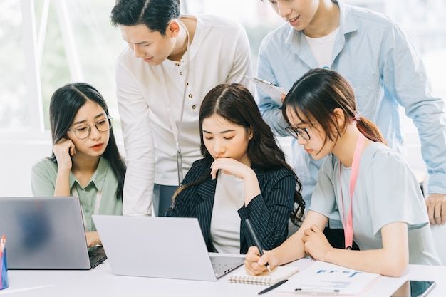 Học tiếng Trung có giúp ích gì cho sự nghiệp và kinh doanh